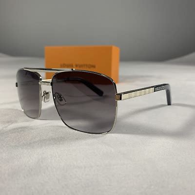 Louis Vuitton Mens Sunglasses Attitude Z0260U (Pre